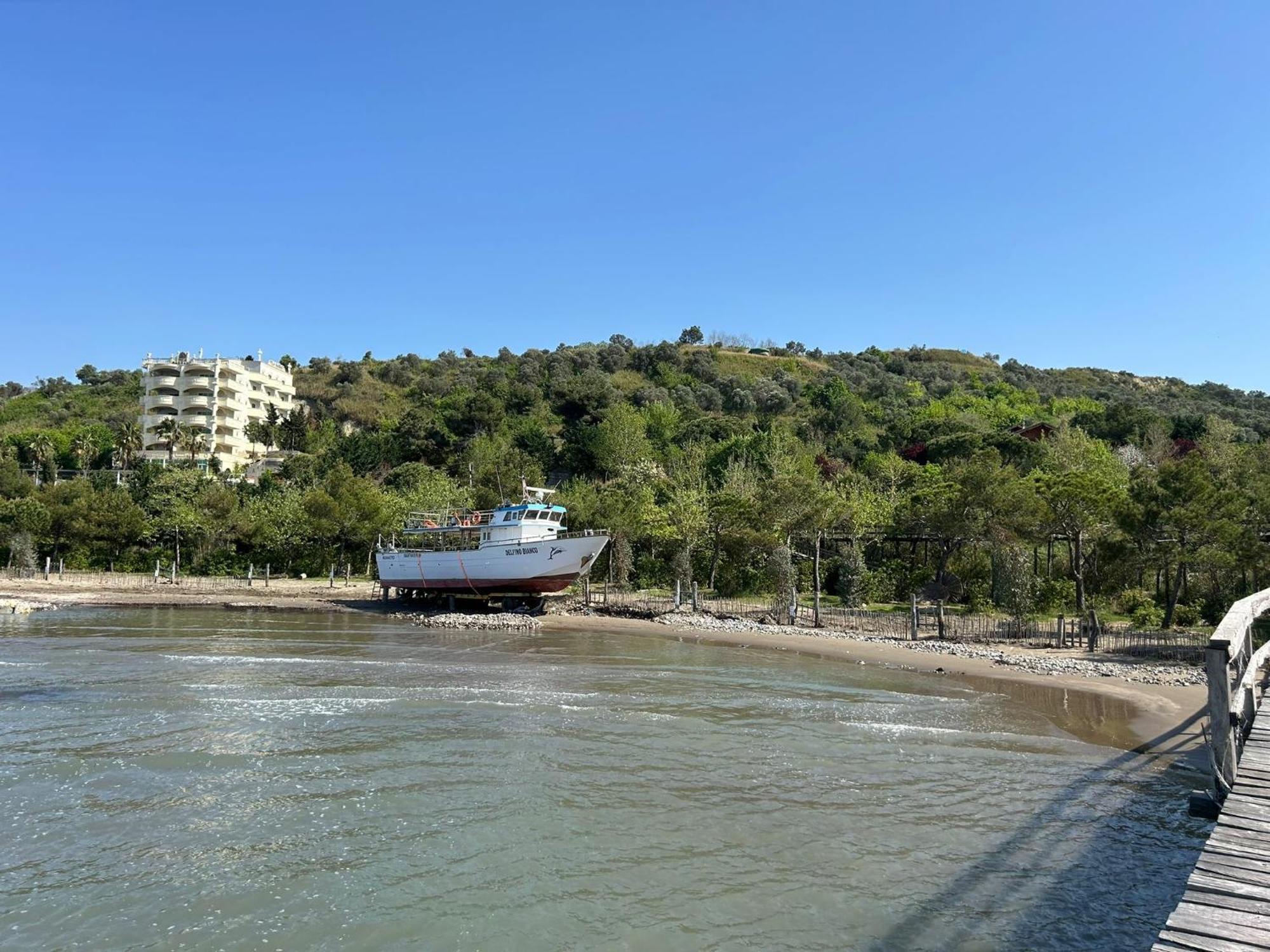 Hotel Camper Albanien Golem  Exterior foto